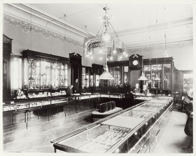 The Faberge Emporium (f/w fotó) alkotó: Unbekannt