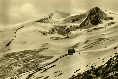 A Neue Prager Hütte, Grossvenediger hegy, Tirol, Ausztria, 1935. alkotó: Unbekannt