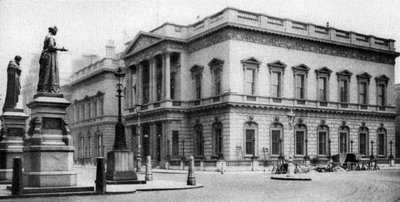 The United Service Club, Waterloo Place, London, 1926-1927 alkotó: Unbekannt