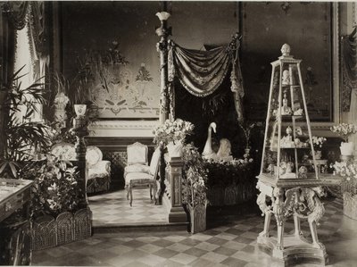 Az Orosz Birodalmi Családok Fabergé gyűjteményének kiállítása a St. Pete-i Dervis-kastélyban alkotó: Unbekannt