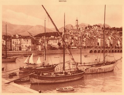 A kikötő és az óváros, Menton, 1930. alkotó: Unbekannt