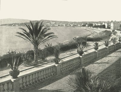 A La Croisette körképe, Cannes, Franciaország, 1895. alkotó: Unbekannt