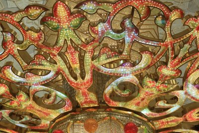A világ legnagyobb csillárja Németországból egymillió Swarovski kristályból. Zayed sejk mecset. 1995. Abu Dhabi Emirátus alkotó: Unbekannt