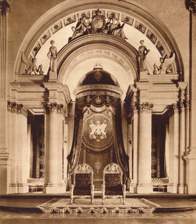 Trónok a Buckingham-palota báltermében, 1935 alkotó: Unbekannt