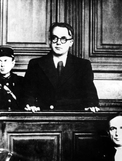 Robert Brasillach francia nácibarát író pere, Párizs, 1945 alkotó: Unbekannt