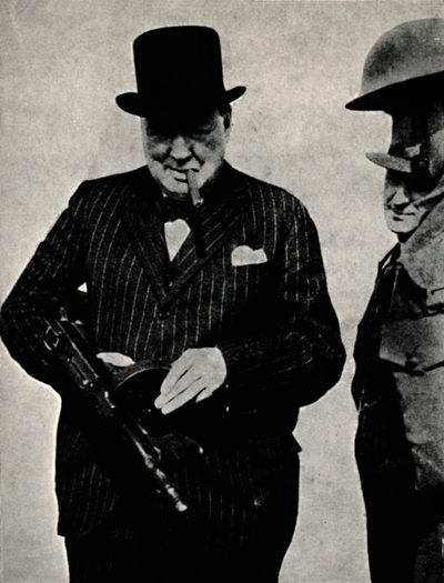 Tommy-gun kipróbálása, 1940, 1945. alkotó: Unbekannt