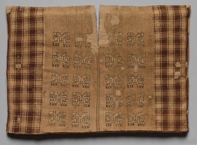 Tunika profilállatokkal és sakktáblákkal, Kr.e. 700-i.sz. 650. alkotó: Unbekannt