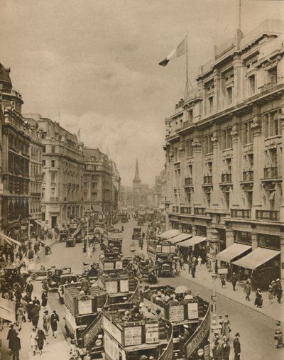 A Regent Street felső része, A londoni vásárlók paradicsoma, 1935. alkotó: Unbekannt