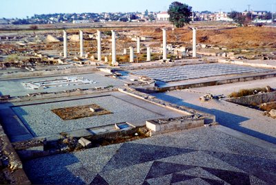 Kilátás a régészeti maradványokra Pella, Közép-Macedónia. alkotó: Unbekannt