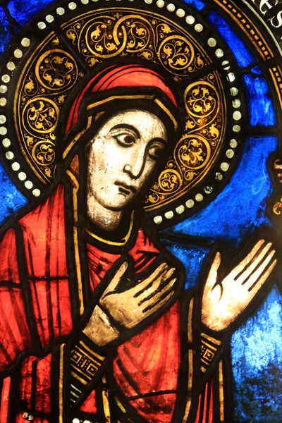 Szűz Mária. A Látogatás. 12. század 3. negyede. Oeuvre Notre Dame Múzeum Strasbourgban, Strasbourgban, Franciaországban alkotó: Unbekannt