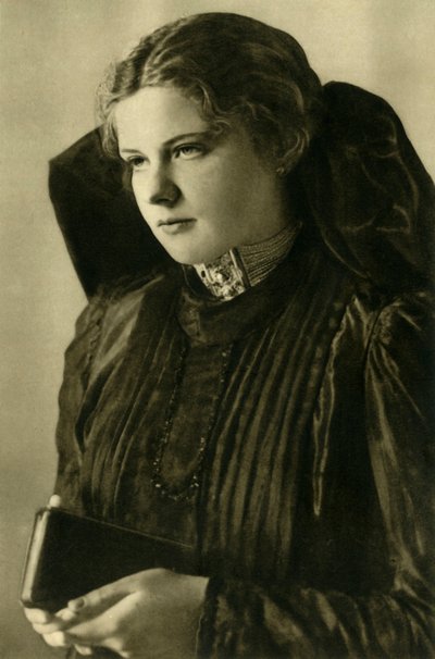 Nő népviseletben, Felső-Ausztria, 1935. alkotó: Unbekannt