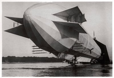 Zeppelin LZ3, amelyet a német hadsereg vásárolt, és Z1 néven üzemeltették, 1906 1933 alkotó: Unbekannt