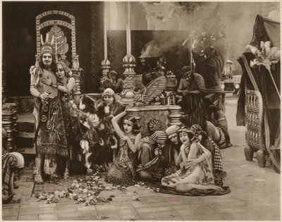 Alfred Paget, Seena Owen, jelenet az Intolerancia című filmből, rendező: D. W. Griffith alkotó: Unbekannt