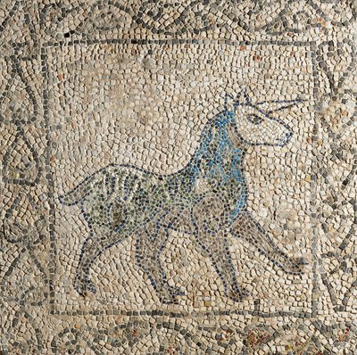 Szent János evangélista templom, Negyedik keresztes hadjárat, Egyszarvút ábrázoló mozaikpadló töredékei, Ravenna, Emilia-Romagna, Olaszország alkotó: Benjamin Baud