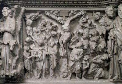 Keresztrefeszítési jelenet: a Giovanni Pisano (1245-1329) által tervezett hatszögletű szószék tetejének domborművének részlete, 1297 körül (márvány) (77020 részlet). alkotó: Unbekannter Künstler