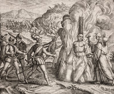 A spanyol gyarmatosítók által az indiánok ellen elkövetett bűncselekmények leírása - A konkvisztádorok máglyán égetnek el egy indiánt, aki nem volt hajlandó áttérni a katolikus hitre. A ferences rend vallása (metszet) "" Narratio regionum indicarum per His alkotó: Unbekannt