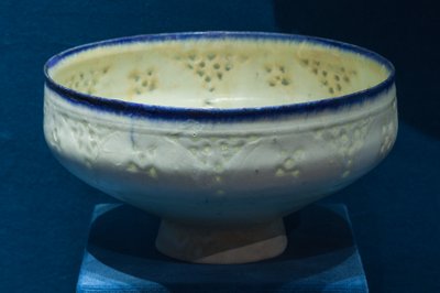 Footed Bowl, valószínűleg Kashan, Seljuq Period alkotó: Unbekannt