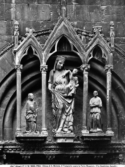 Madonna gyermekkel és két szenttel. Guglielmo Agnelli szerzetes festménye a főkapu feletti kis templomban, a San Michele-templomban Borgoban, Pisában. alkotó: Unbekannt