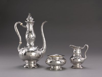 Hammered Coffee Service: Coffee Pot, 1900-1910 körül alkotó: Unbekannt