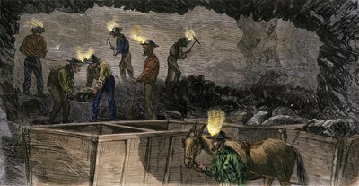 Bányászok ásnak a bányában és rakodják a szenet öszvérek által hajtott kis kocsikba Pennsylvaniában. Színes metszet 1860-ból. alkotó: Unbekannter Künstler