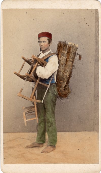 Kis méret: egy fiatal székutántöltő portréja, Velence. 19. század Nyomtatás kartonra Dim. 10,5x6 cm alkotó: Unbekannt