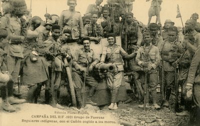 Spanyol regulárisok egy elfoglalt berber ágyú körül alkotó: Unbekannter Künstler