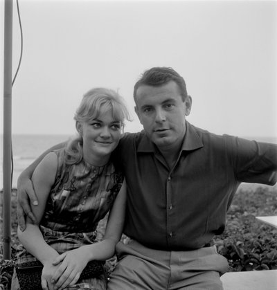 MILOS FORMAN RENDEZŐ BRESCHOVA (Brejchova) SZÍNÉSZNŐVEL A VELENCE LIDO-BAN - 1965 alkotó: Unbekannt
