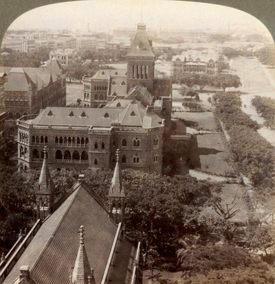 Az Egyetem és a Titkárság tér felett. torony, S. a Rajabai Towerből, Bombay, India, 1903. alkotó: Underwood and Underwood