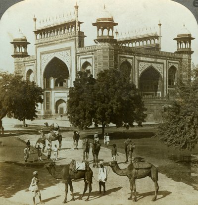 Akbar sírja, Sikandarah, Uttar Pradesh, India, 1900-as évek. alkotó: Underwood and Underwood