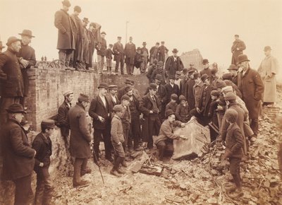 [Miller és Bisbee széfjének kinyitása] alkotó: Unidentified