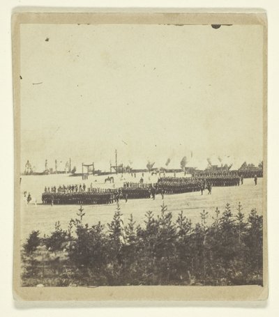 A tizenhetedik New York-i ruhaparádé alkotó: Unknown
