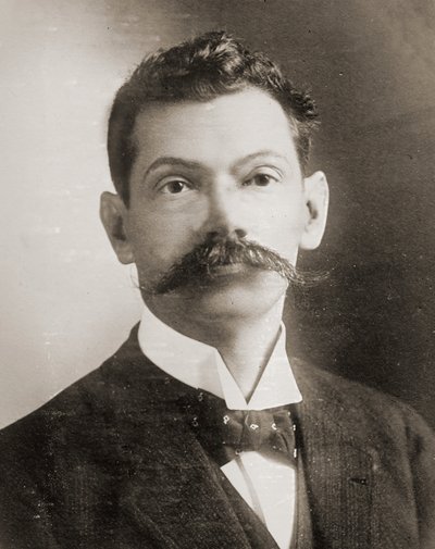 Dr. Francisco Bertrand Barahona portréja 1910 körül alkotó: Unknown