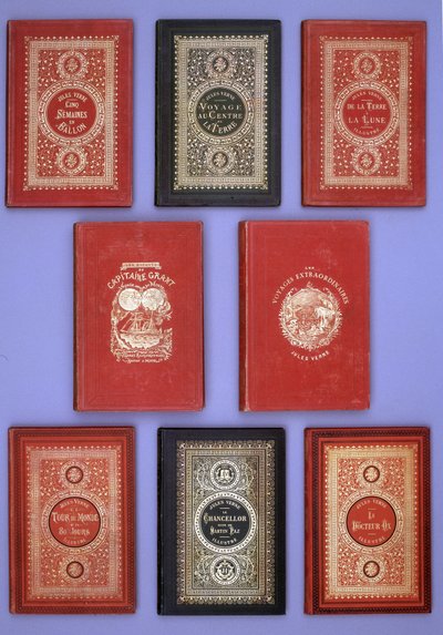 Jules Verne Hetzel kiadásban megjelent könyveinek különböző borítói. Verne könyvtári gyűjtemény. Párizs. alkotó: Unknown artist