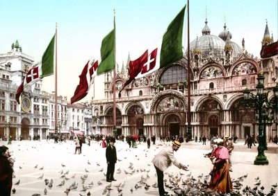 Illusztráció, amely a velencei Szent Márk teret ábrázolja. Photochrome a 19. század végéről. alkotó: Unknown artist
