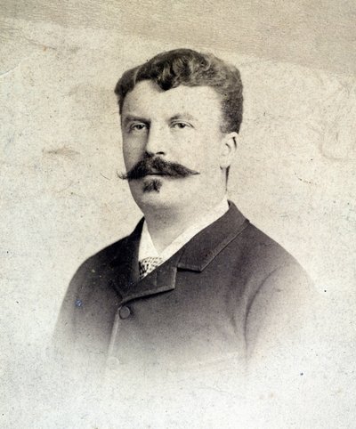 Guy de Maupassant portréja alkotó: Unknown artist