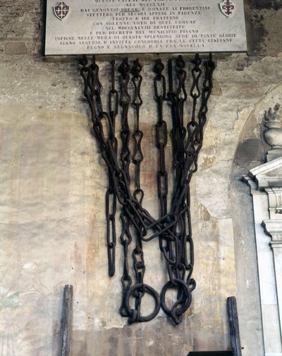 A láncok, amelyek bezárták Pisa kikötőjét. A genovaiak elfoglalták őket Meloria Korzika elleni 1284-es győzelme során, majd Firenzének adták, és 1858-ban visszatértek Pisa városába. Pisa Camposanto. alkotó: Unknown artist