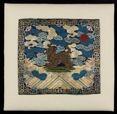 Katonai rangjelzés leopárddal (CBL C 3315) alkotó: Unknown artistUnknown artist