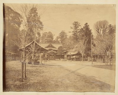 [Udvar egy azonosítatlan japán templomban] alkotó: Unknown artist