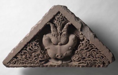 Oromfal a dicsőség arcával (Kirti-mukha) alkotó: Unknown artist