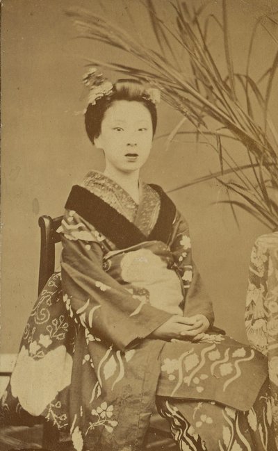 [Ülő japán nő] alkotó: Unknown artist