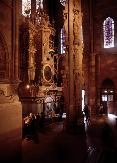 Kilátás a strasbourgi katedrális csillagászati órájára. Bas Rhin (67) alkotó: Unknown artist