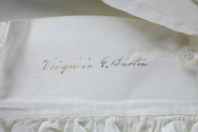 Esküvői hálóing alkotó: Unknown artist