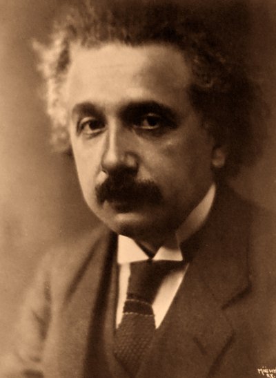 Albert Einstein alkotó: Unknown photographer