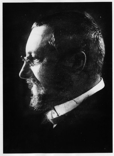 Alfred Binet francia fiziológus és pszichológus, Charcot tanítványa (1857-1911). alkotó: Unknown photographer