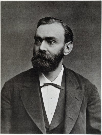 Alfred Nobel 50 évesen - fotózás alkotó: Unknown photographer