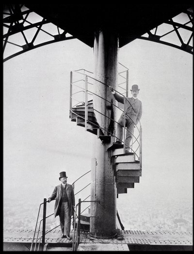 Gustave Eiffel és veje, Adolphe Salles a párizsi Eiffel-torony lépcsőjén alkotó: Unknown photographer