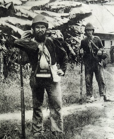 A Tonkin-kampány hőse alkotó: Unknown photographer