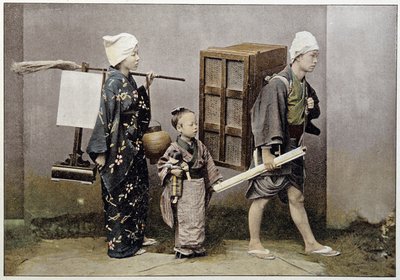 Japánba költözés alkotó: Unknown photographer