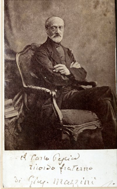 Giuseppe Mazzini portréja, autogrammal (f/w fotó) alkotó: Unknown photographer