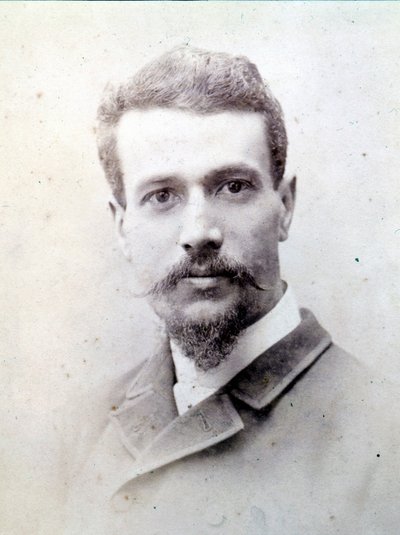 Savorgnan de Brazza (1852 - 1905) portréja. alkotó: Unknown photographer